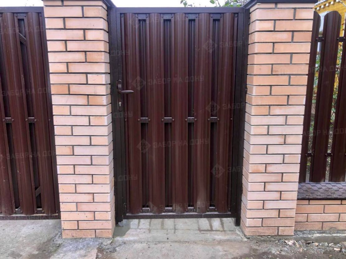 Калитка из евроштакетника  в Мелитополе